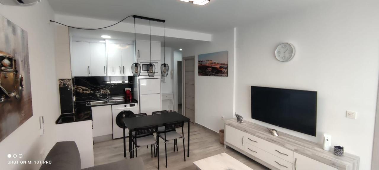 קוניל דה לה פרונטרה Apartamentos Sol Y Luna Conil מראה חיצוני תמונה